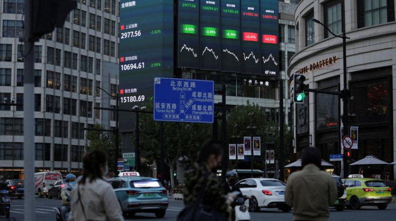 الصين: تزايد إصابات «كورونا» بقاعات التداول والمركز المالي في شنغهاي